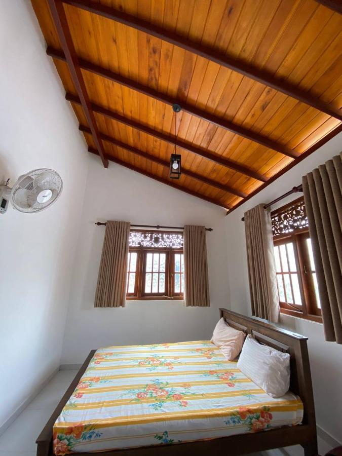 Ceylonia Guest Hotell Weligama Eksteriør bilde